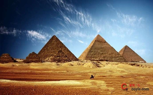 埃及吉萨金字塔