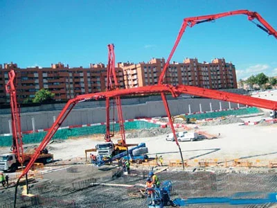 混凝土输送泵的堵泵原因及预防措施