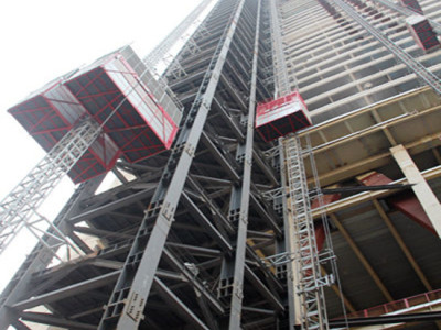 中国内地首例超高层通道塔技术成功应用