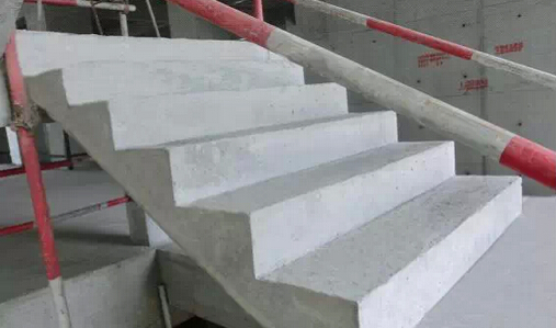施工样板-主体分部之混凝土楼梯踏步效果