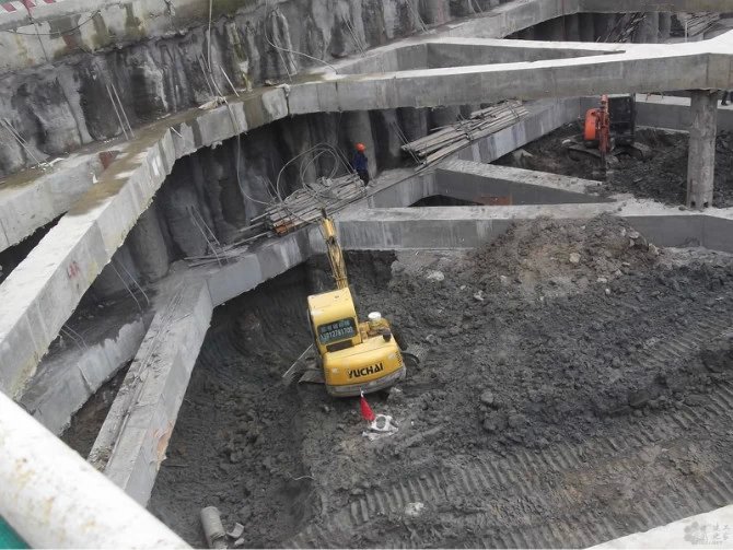 深基坑内支撑——第三层土方开挖