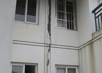 从设计图审看结构缝设置