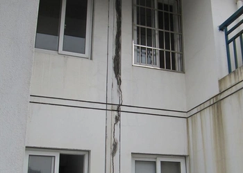 从设计图审看结构缝设置