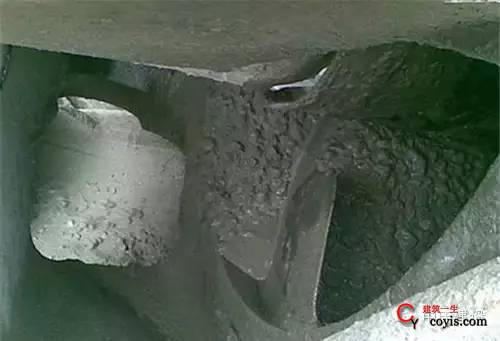 混凝土可泵送性差出现抓底或板结的原因及解决方法