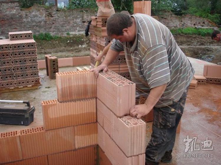 看看一幢法国小住宅是如何建造的