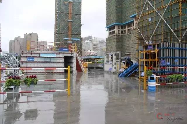 质量、安全、文明施工样板工地