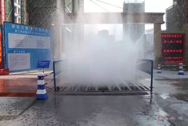 质量、安全、文明施工样板工地