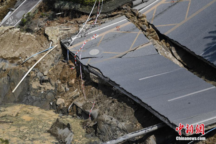 广东佛山地铁工地发生坍塌 8人死亡3人失联