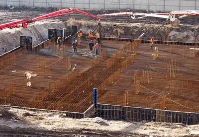 以基础土方开挖为例，详细介绍工程量清单数量和定额计算数量的差异