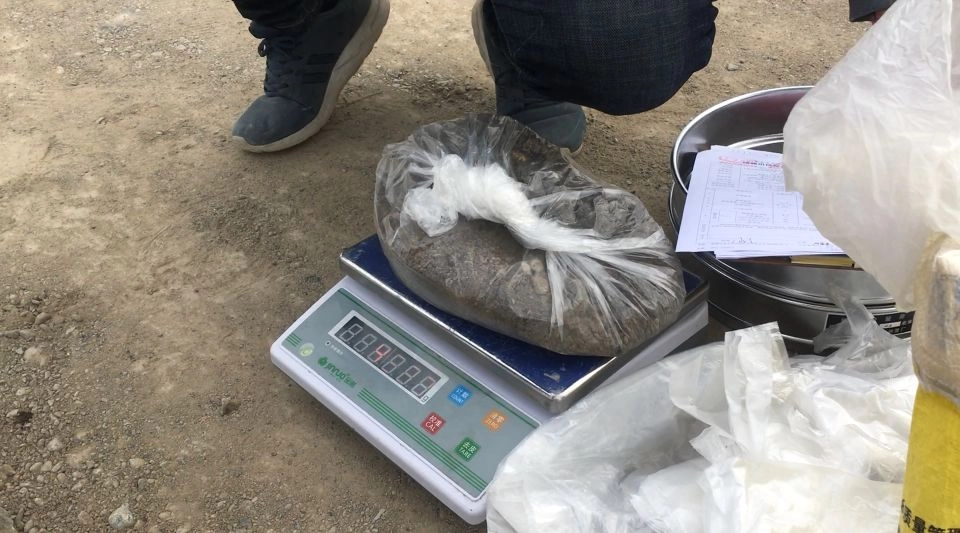 挖坑灌砂法测定压实度试验方法