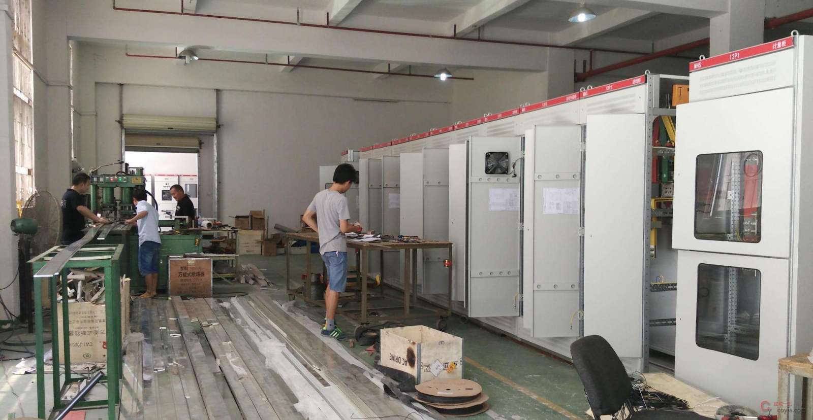 建筑电气工程主要设备、材料、成品和半成品进场要求及见证取样