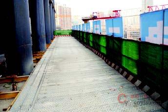 热镀锌刚脚手板