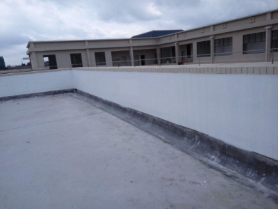 女儿墙压顶是否需要做真石漆喷涂？