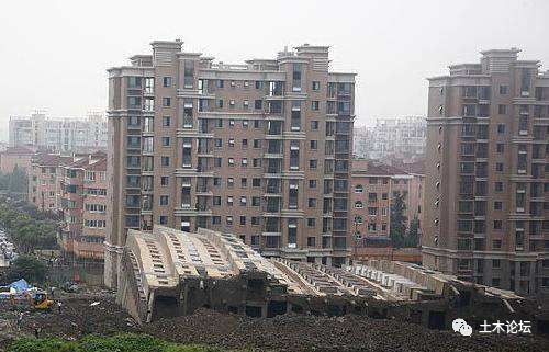 住建部：通过社保中心数据对比，多名公职人员、教师“挂证”被查！