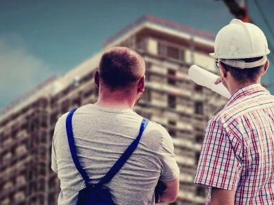 即日起，发现项目经理、总监“挂证”或7天无考勤的，立即开展实地核查！2千多名建造师挂证被查