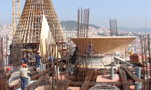 从高迪“圣家堂”,看百年间建造和材料的演变