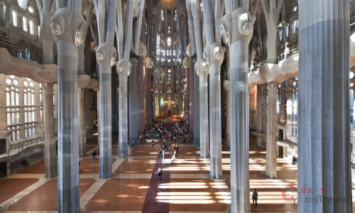 从高迪“圣家堂”,看百年间建造和材料的演变