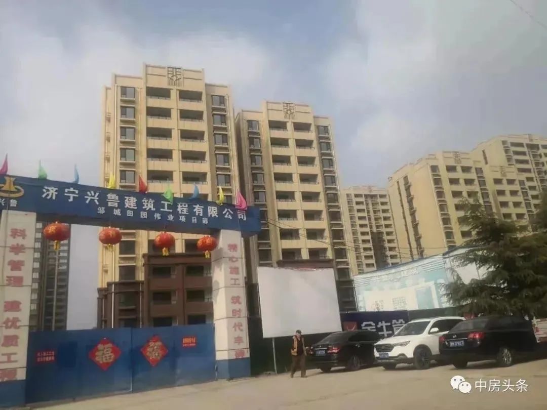 停工！一在建地铁危大工程使用“假冒”知名品牌钢筋被罚！埋入地下的80吨钢筋已凿除