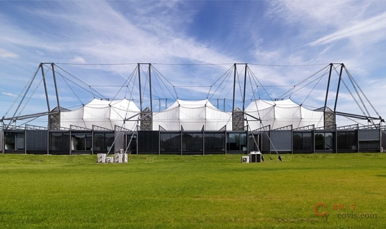 “ 帕特拉建筑体系”统影响了霍普金斯建筑师事务所的下一个项目——斯伦贝谢研究中心。