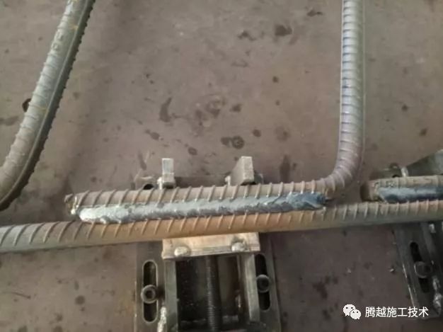 钢筋工程质量通病防治措施	，通病<strong></strong></p><p>2） 清空时，防治没有及时恢复 
。措施