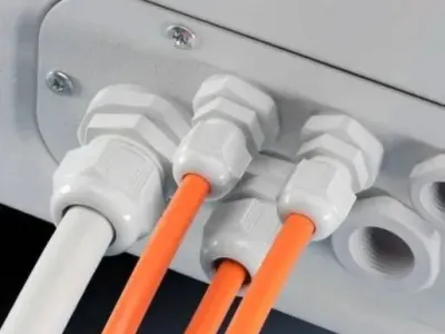 常用的电缆入柜方式