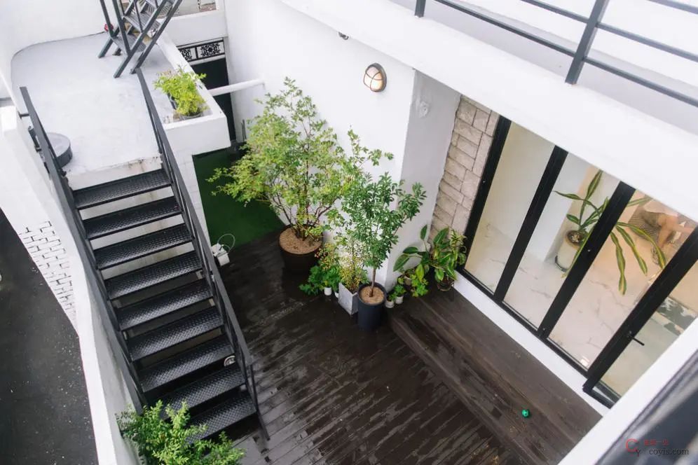 荒废10年老房,5个月爆改,110㎡别墅有院有露台