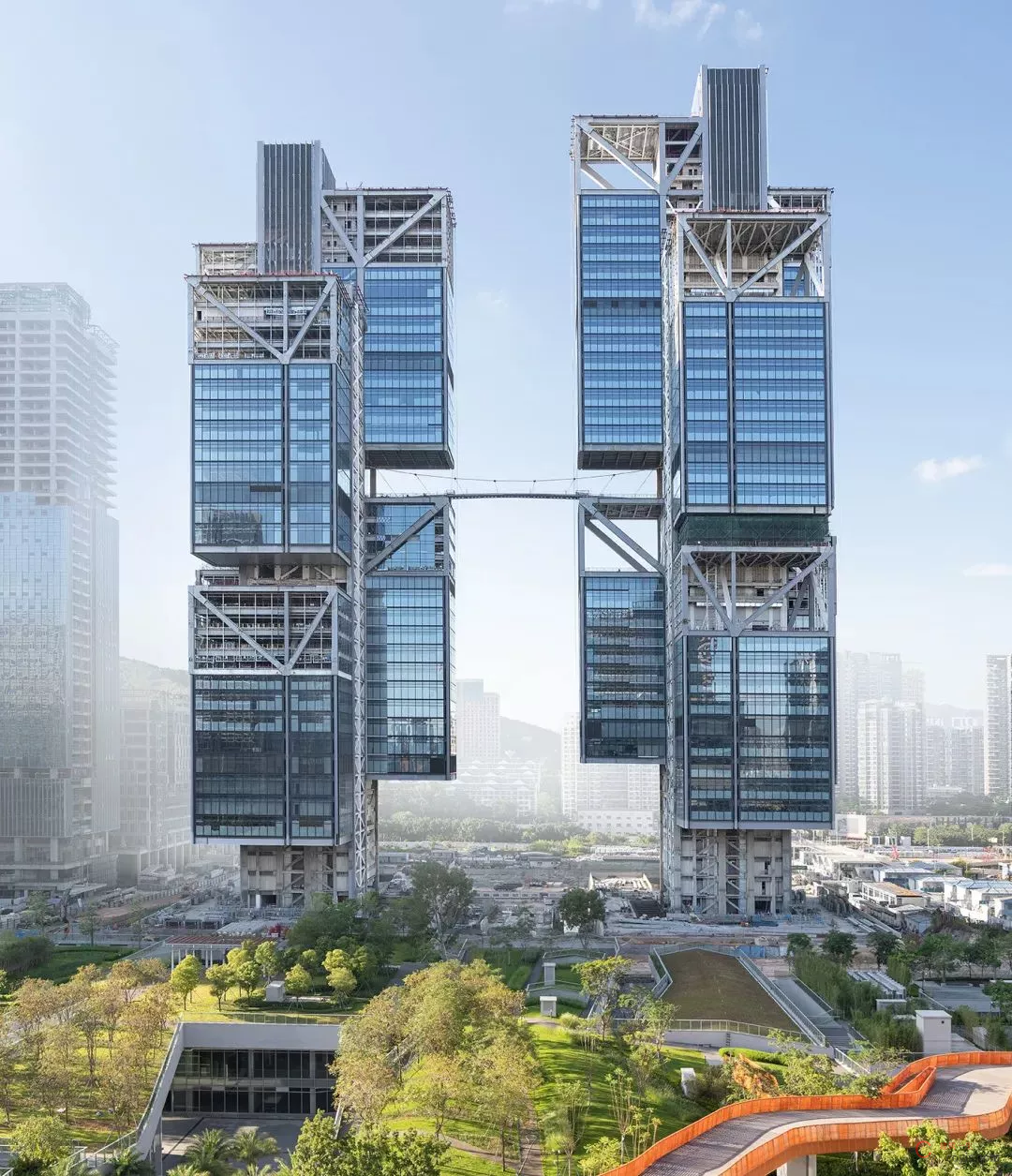 大疆总部,设计:福斯特事务所