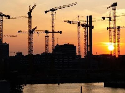 湖北省鄂州市丨起重伤害事故3死1伤！甲方未被处罚，施工/监理/塔吊安装/劳务被重罚！