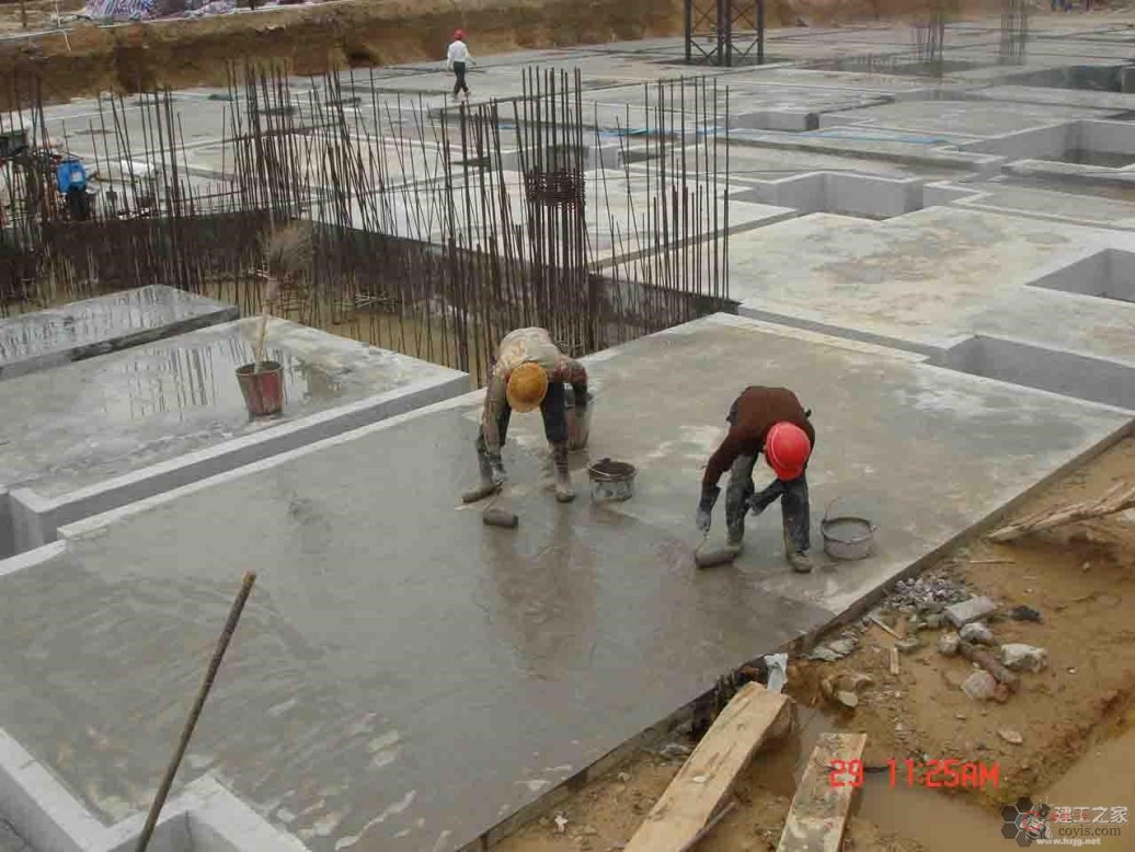 图1  地下室底板防水层施工