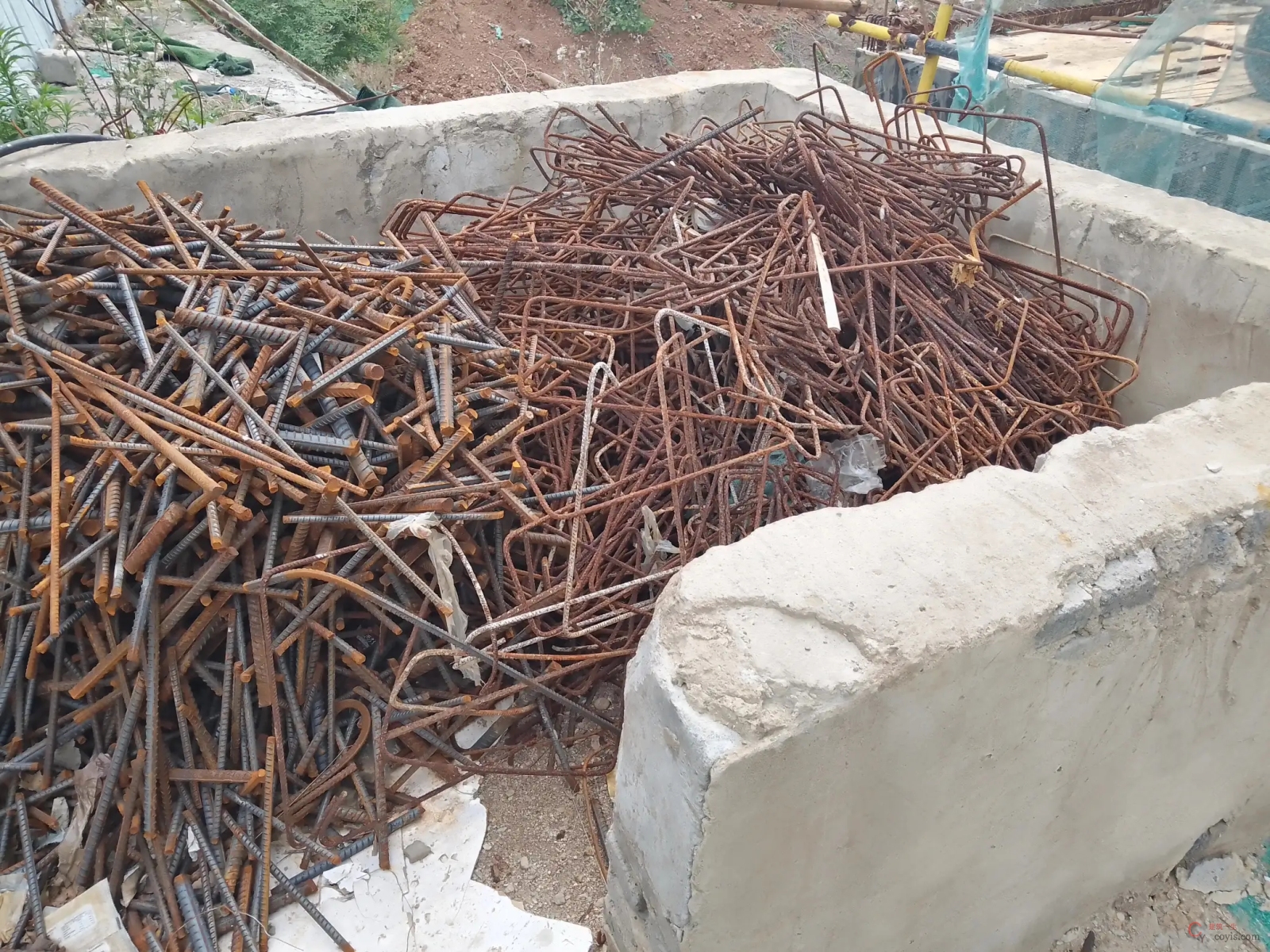 钢筋加工场浪费 (1)