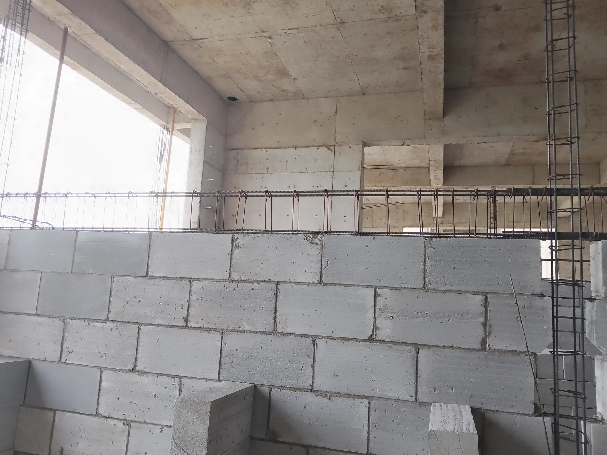 圈梁、构造柱、加气混凝土砌块