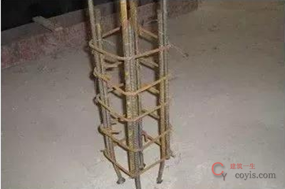 3)放线完毕,进行构造柱植筋与绑扎