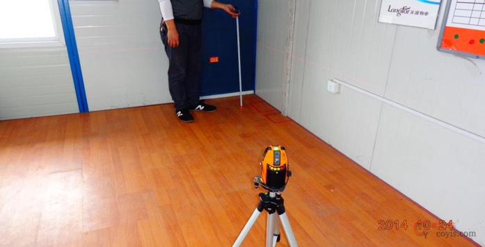 10.4、地板水平度(爆板)