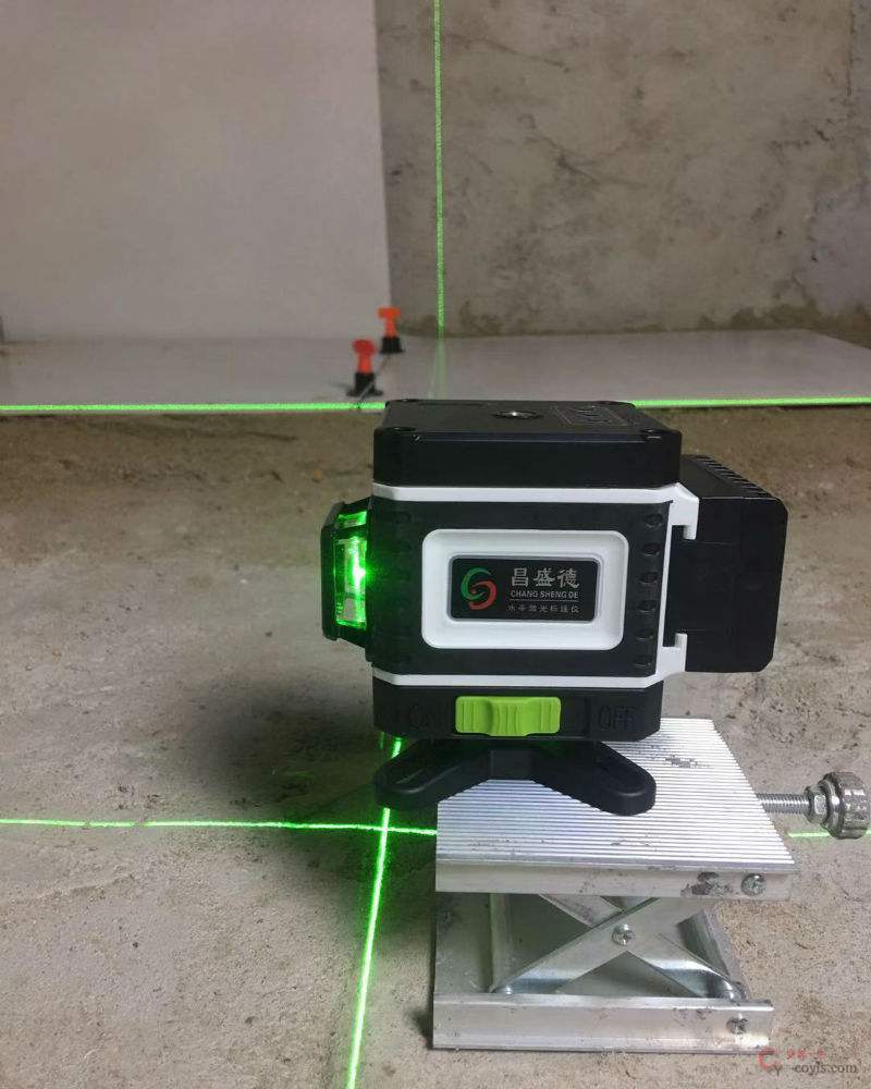 激光扫平仪