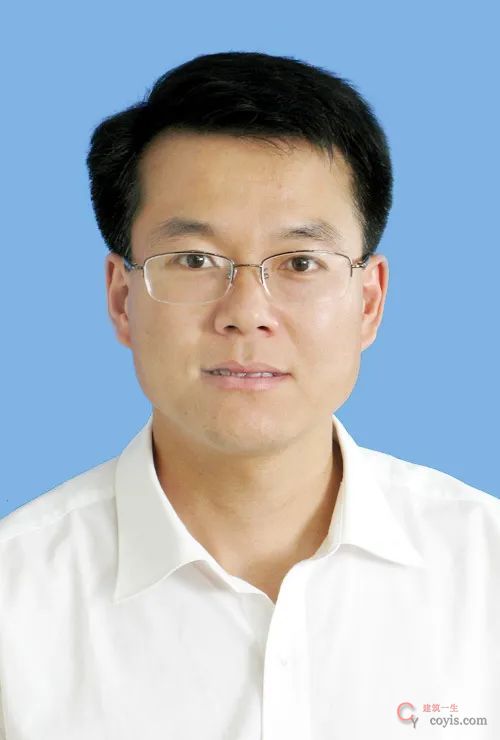 常业军,男,汉族,1974年9月生,安徽怀远人,1993年9月参加工作,1993年5月加入中国共产党,博士研究生学历,工学博士。