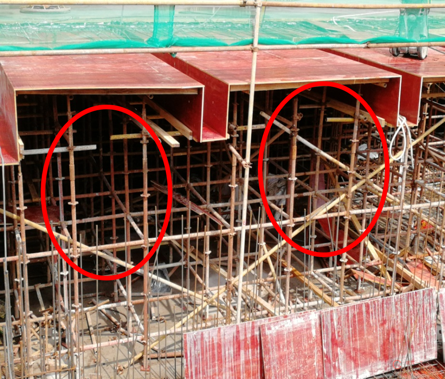 轮扣架局部不合模数部位缺少横杆连接。