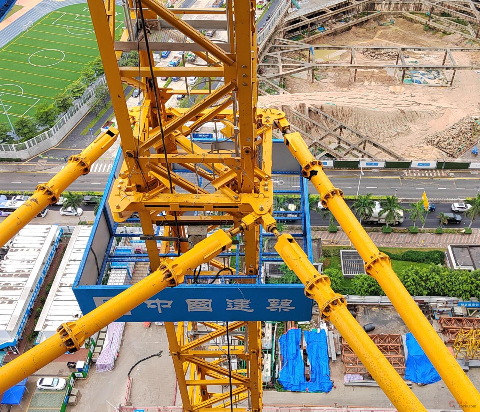 4.3.9 附着杆构造型式不一致 正确示例