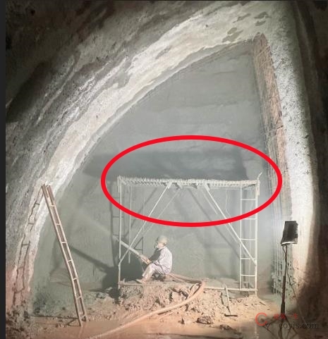 【隐患】工作平台无临边防护无警示标识