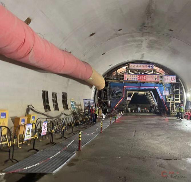 【正确】人车分离、配置声光电一体提示器