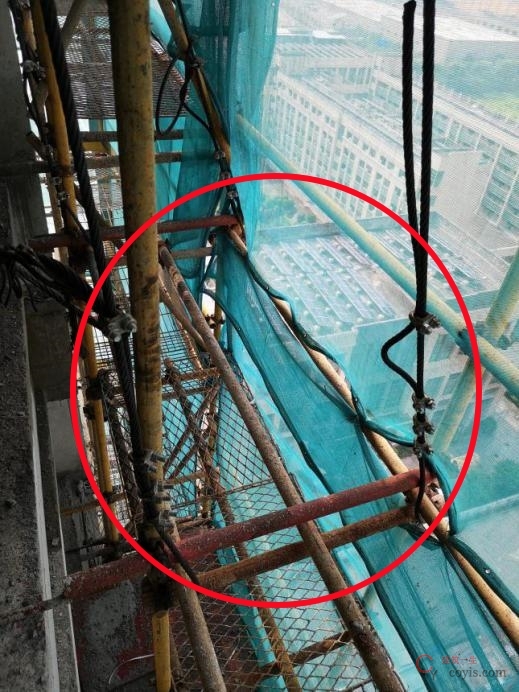 【隐患】横向水平杆缺失