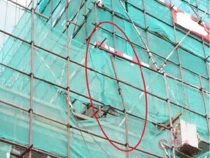 【隐患】立杆弯曲变形严重