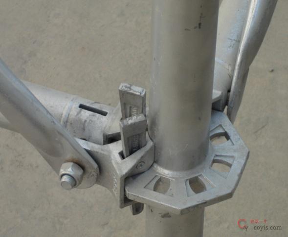 【正确】盘扣插销已销紧