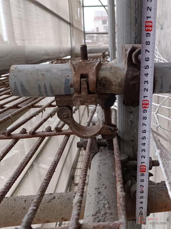 【正确】连墙件离主节点距离小于300mm