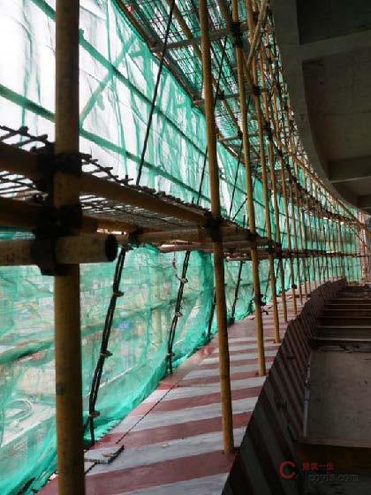 【正确】钢丝绳张紧