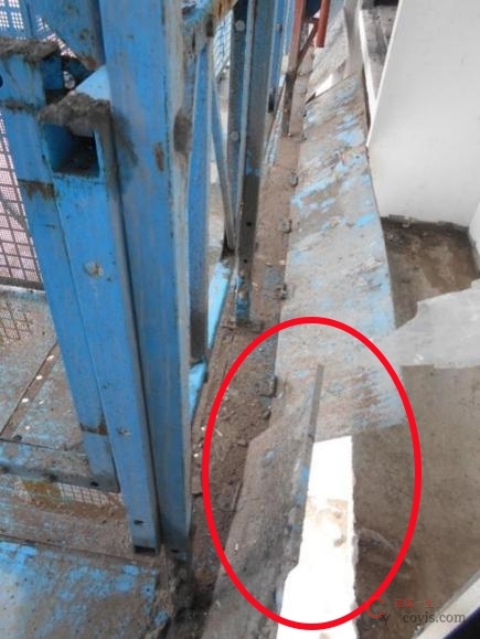 【隐患】翻板铺设不严密