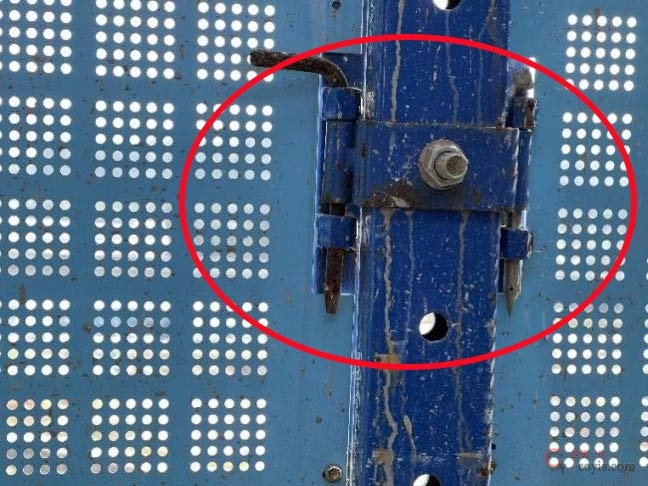 【隐患】防护网连接件无防脱措施