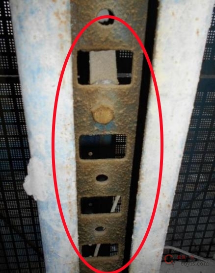 【隐患】导轨采用C 型槽钢