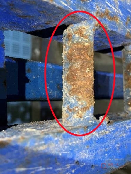 【隐患】导轨横杆锈蚀、焊接缺陷