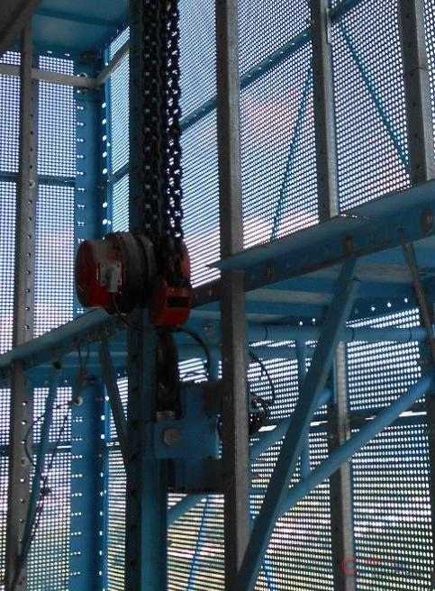 【隐患】电动葫芦污染严重