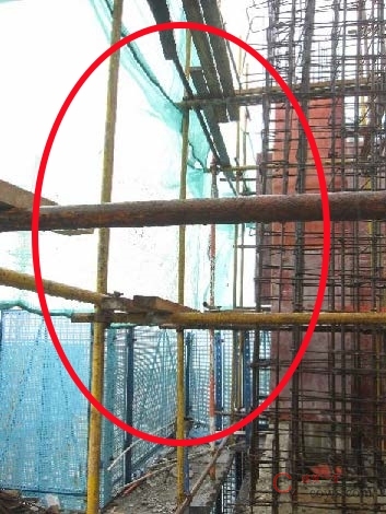 【隐患】利用爬架支承花架梁模板